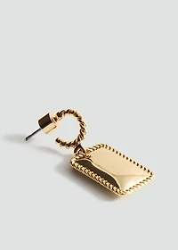 Pendant-design earrings