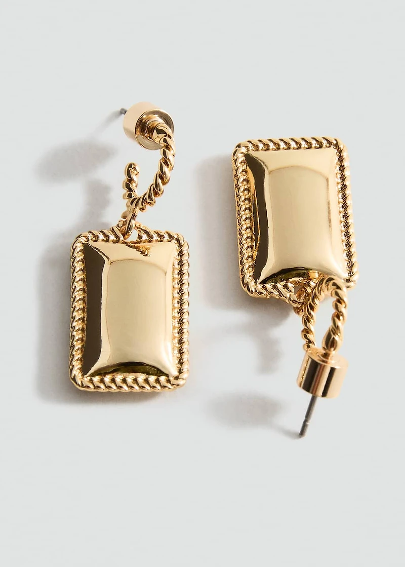 Pendant-design earrings