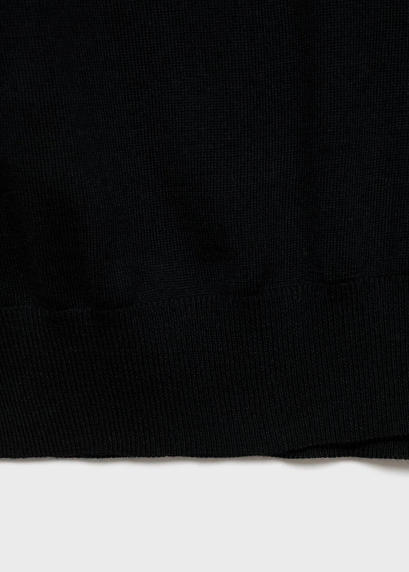 100% wool V-neck sweater