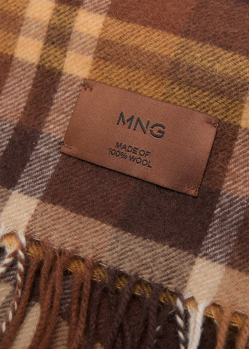 Woollen check scarf
