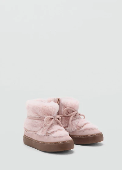 Hair lace ankle boots