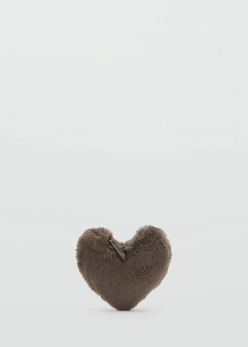 Heart-shaped fur-effect handbag