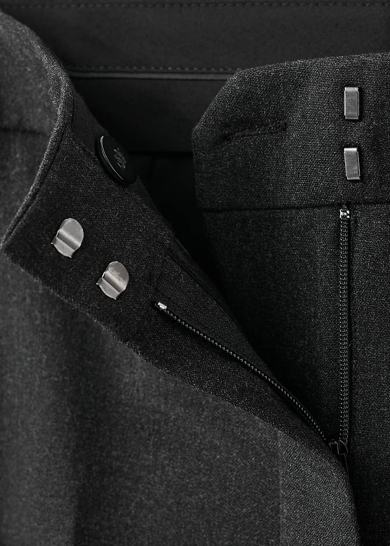 Pleated suit pants
