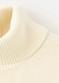 Turtleneck sweater with slits
