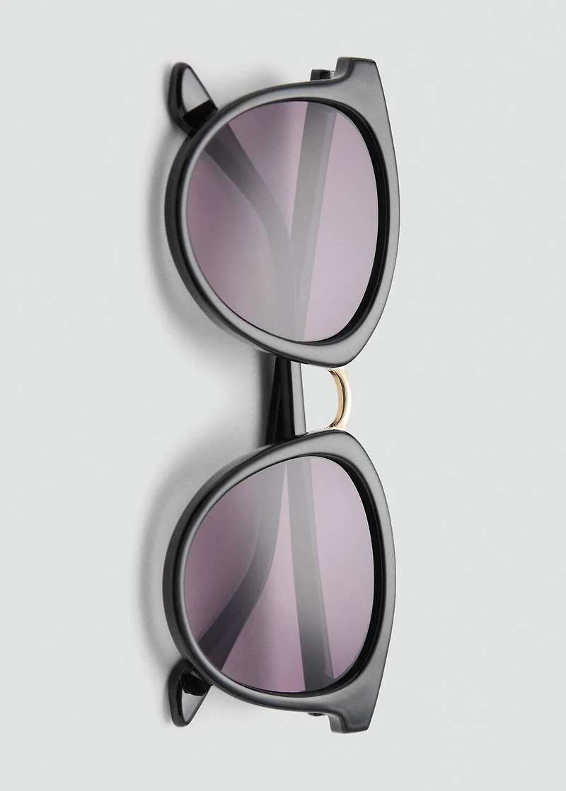 Metal bridge sunglasses