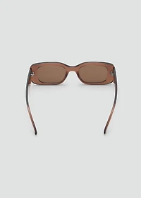 Maxi-frame sunglasses