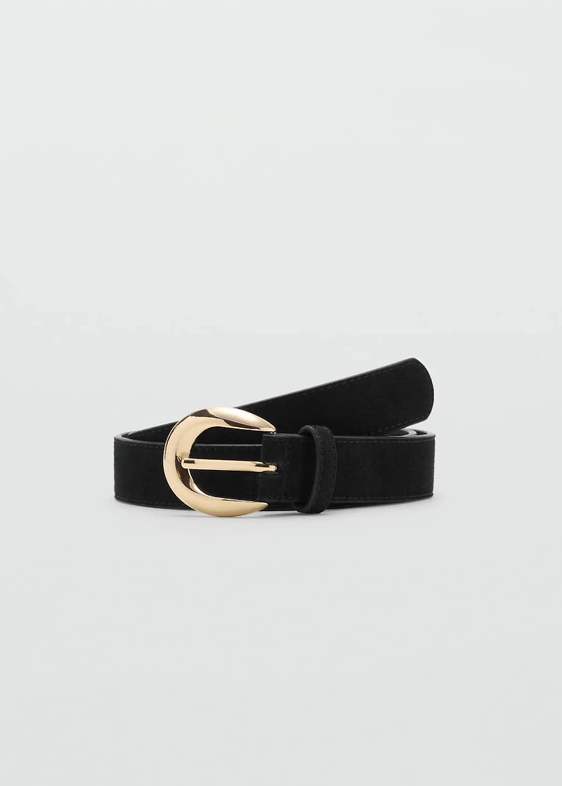 Leather belt with oval buckle