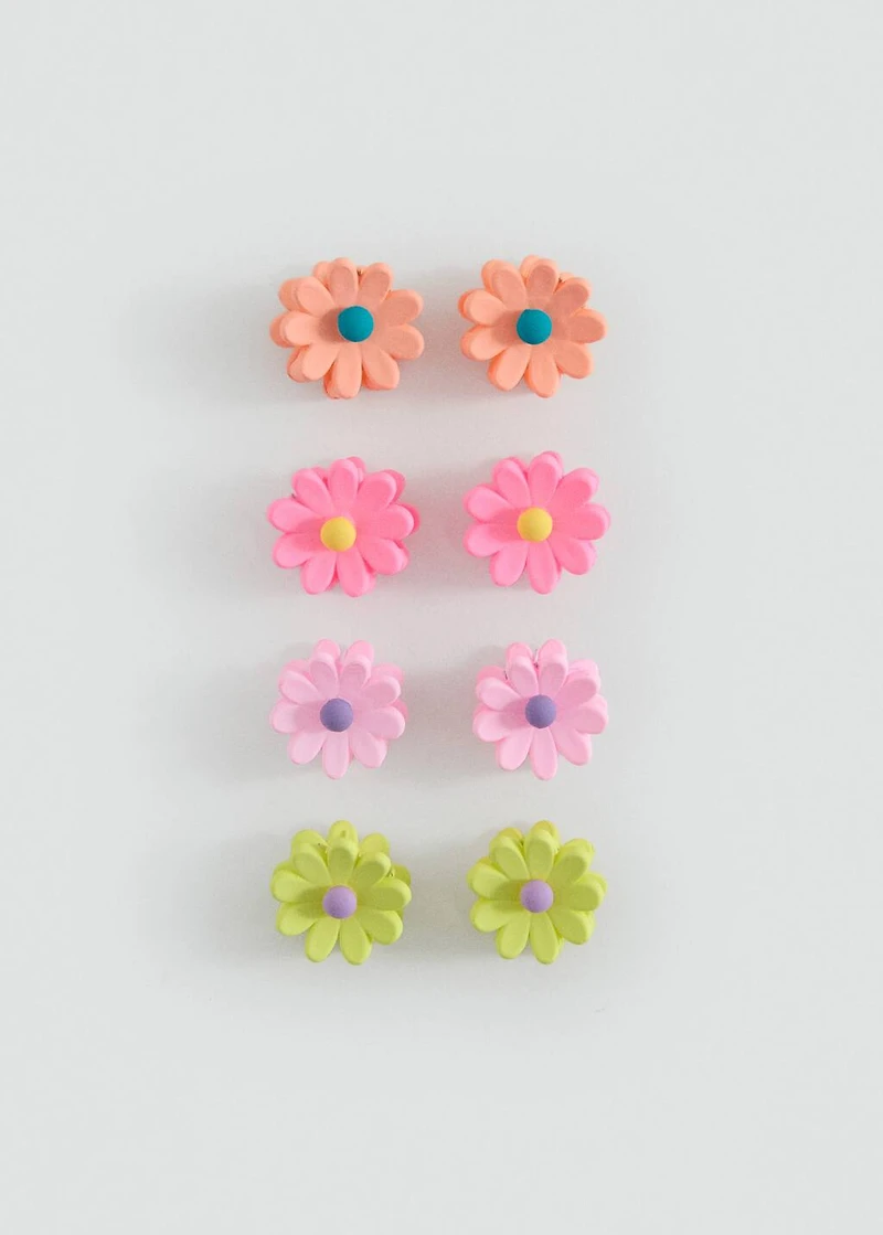 Pack of hair clips