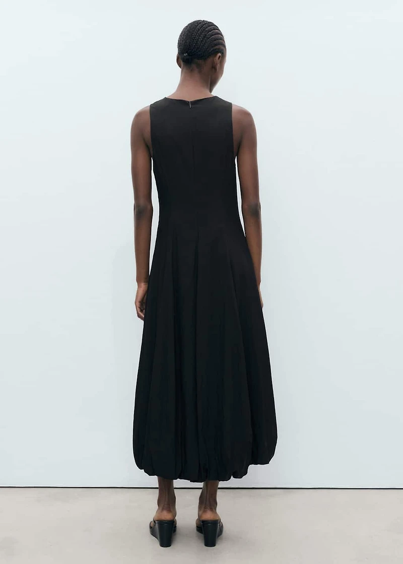 Long balloon dress