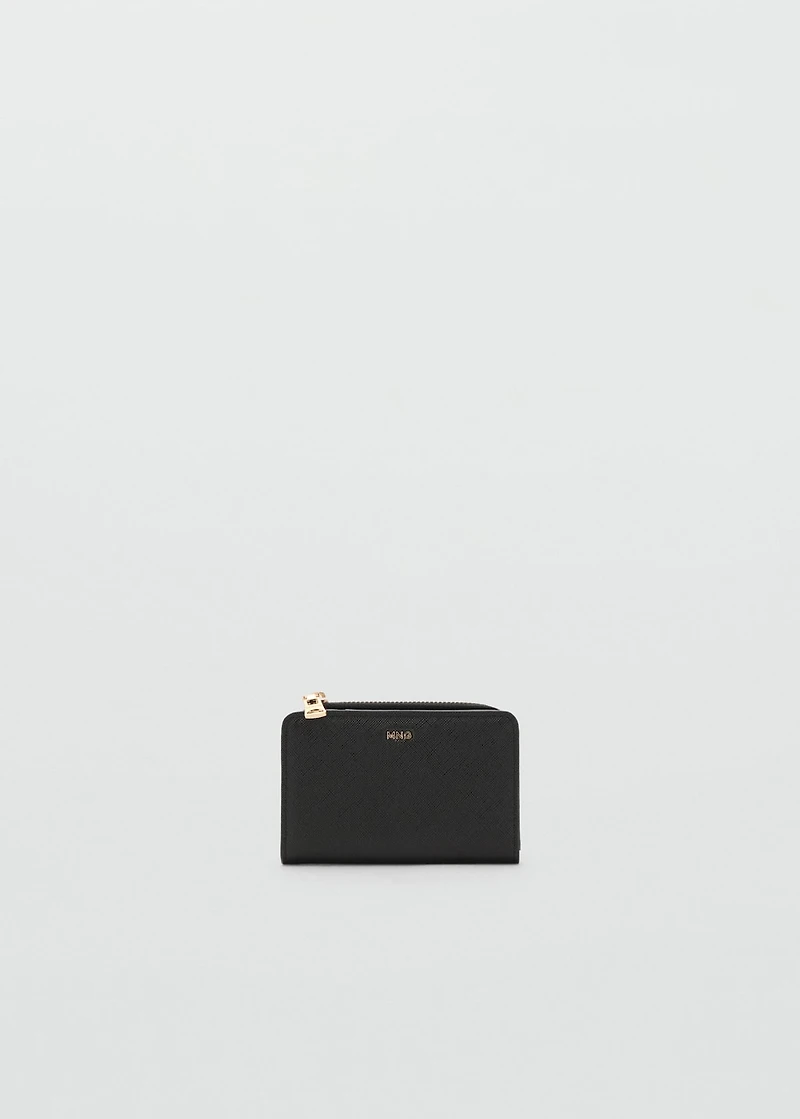 Safiano-effect wallet with flap
