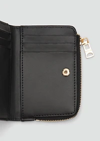 Safiano-effect wallet with flap