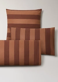 Two cotton percale pillowcases with double overlock 60x60 cm