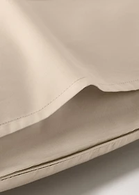 Two 600-thread count cotton satin pillowcases 60x60 cm