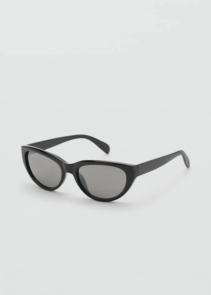 Cat-eye sunglasses