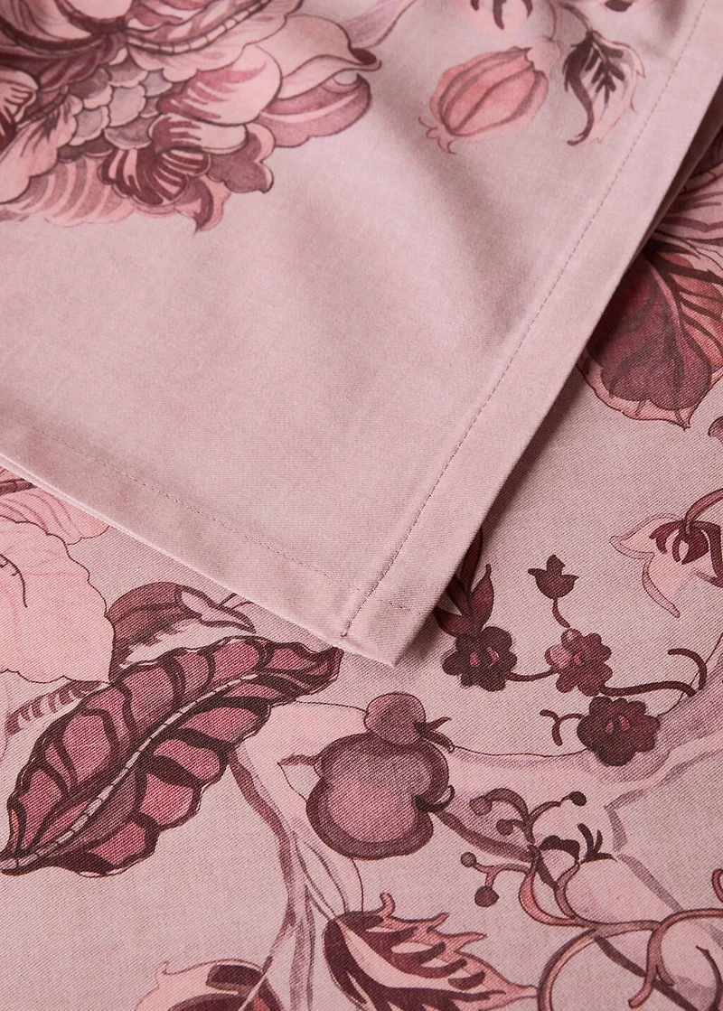 Cotton tablecloth with floral design for 6 to 8 diners