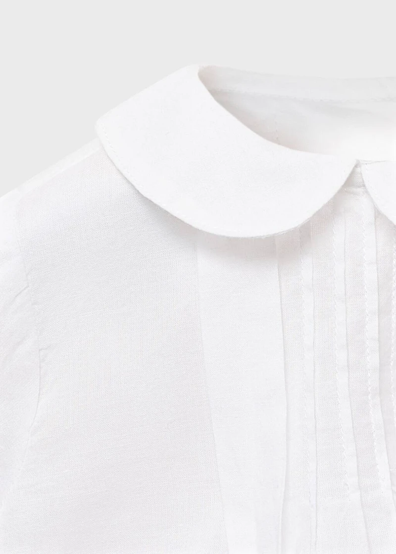 Blouse with Peter Pan collar