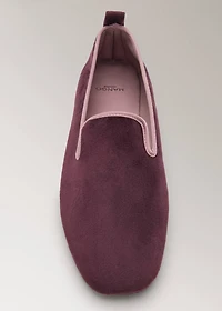 Velour slippers with piping