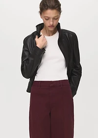 High-waisted wide-leg jeans with stitching