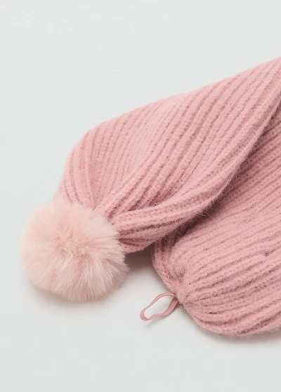 Tassel knit scarf