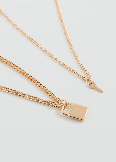 Padlock chain necklace