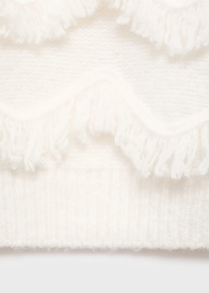 Fringes knit sweater