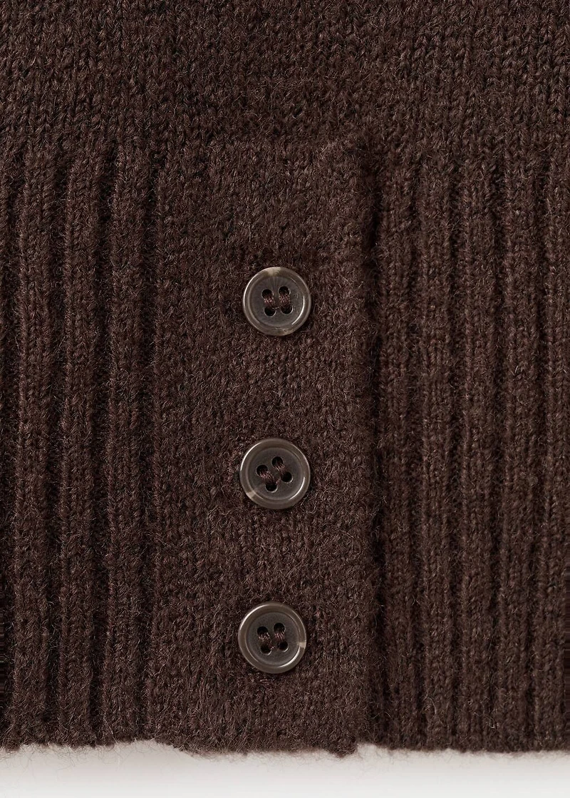 Buttons detail knit sweater