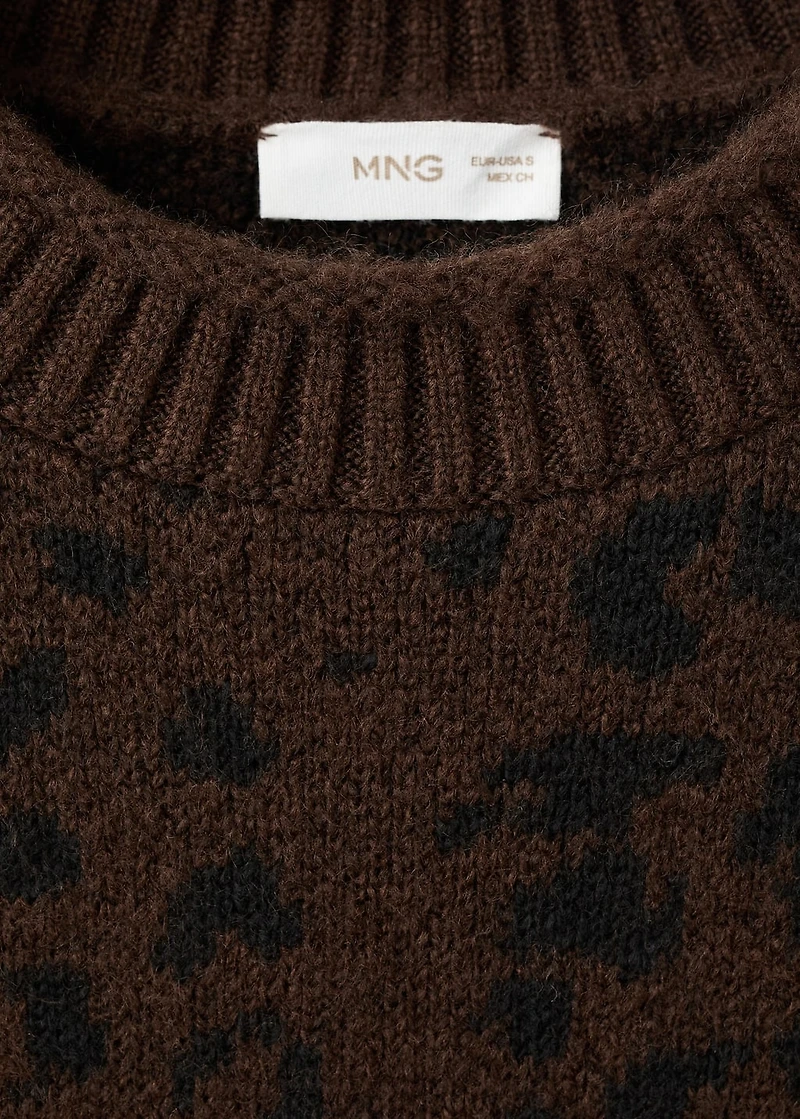 Leopard pattern sweater
