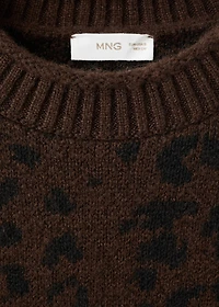 Leopard pattern sweater
