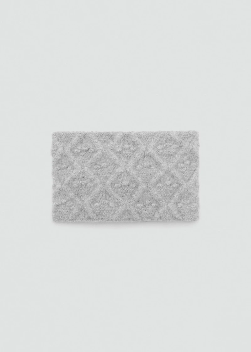 Textured scarf