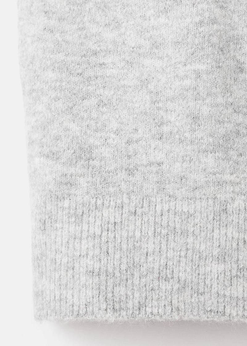 Embroidered knitted vest