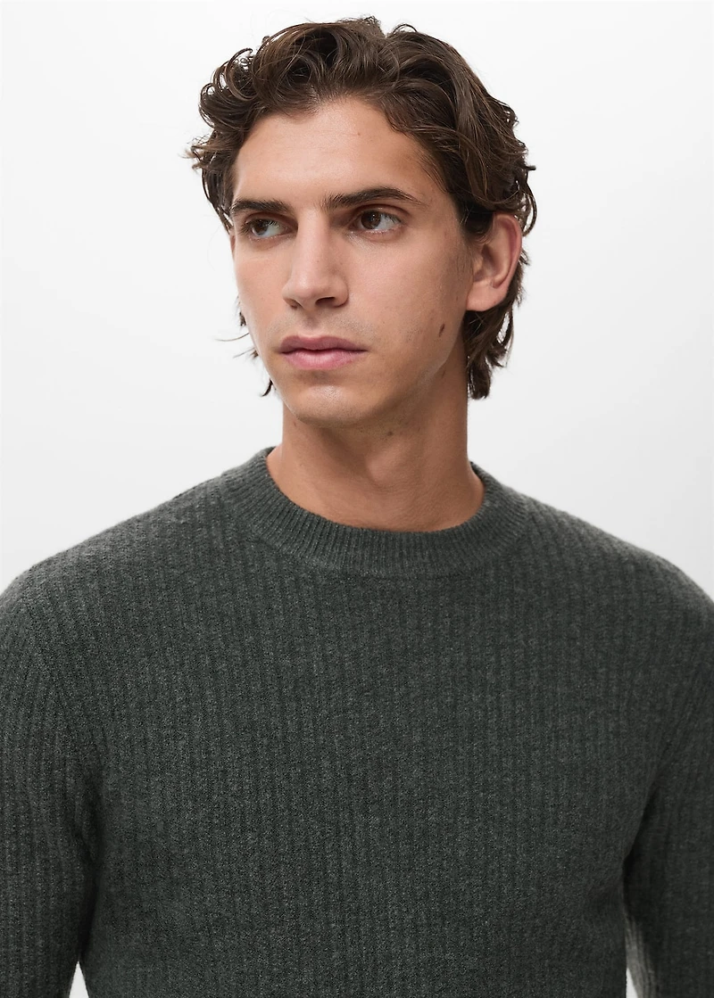 Knitted ribbed sweater