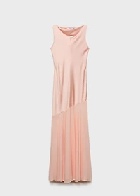 Combined dress with asymmetrical cut