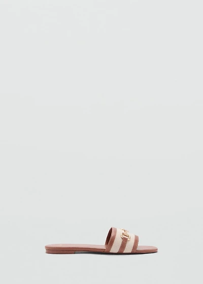 Sandals with buckle strap