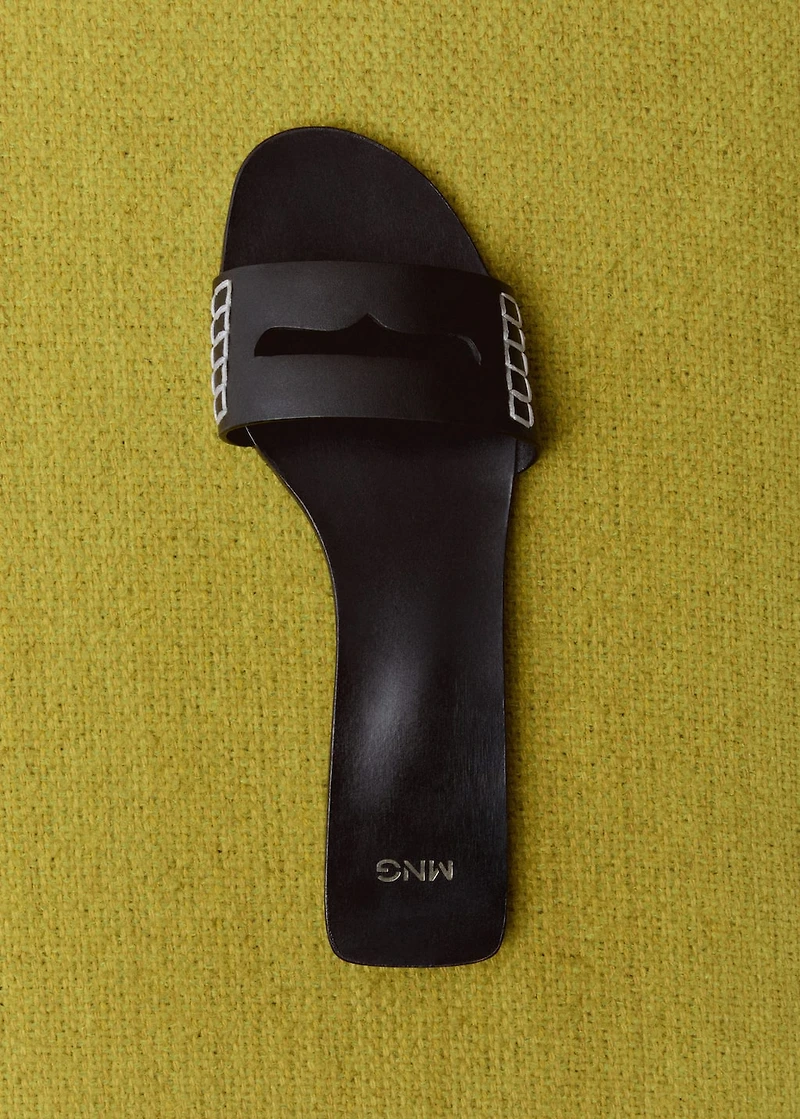 Leather sandals with a wide strap