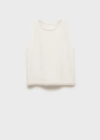 Textured embroidered t-shirt
