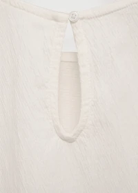 Textured embroidered t-shirt