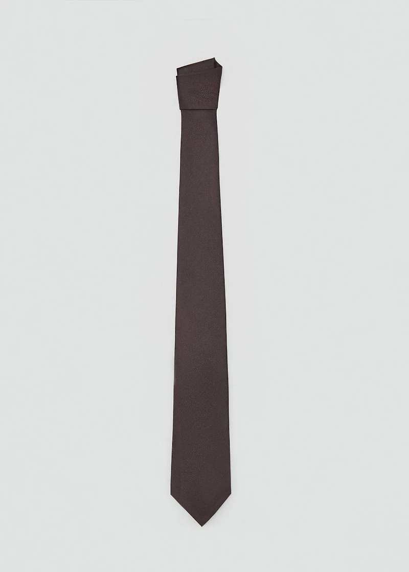 Plain silk tie