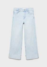 Wide leg jeans with turned-up hem