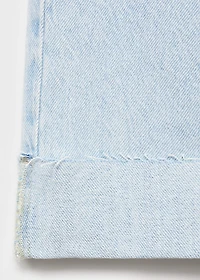 Wide leg jeans with turned-up hem