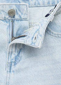 Wide leg jeans with turned-up hem