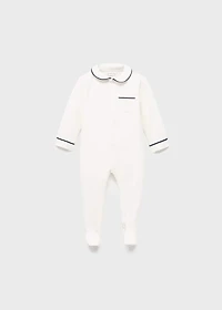 Baby-neck pajamas with pocket
