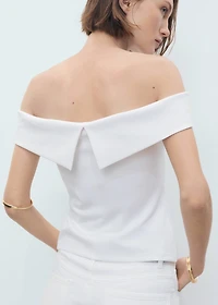 Strapless top
