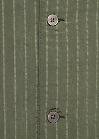 Short sleeve striped shirt