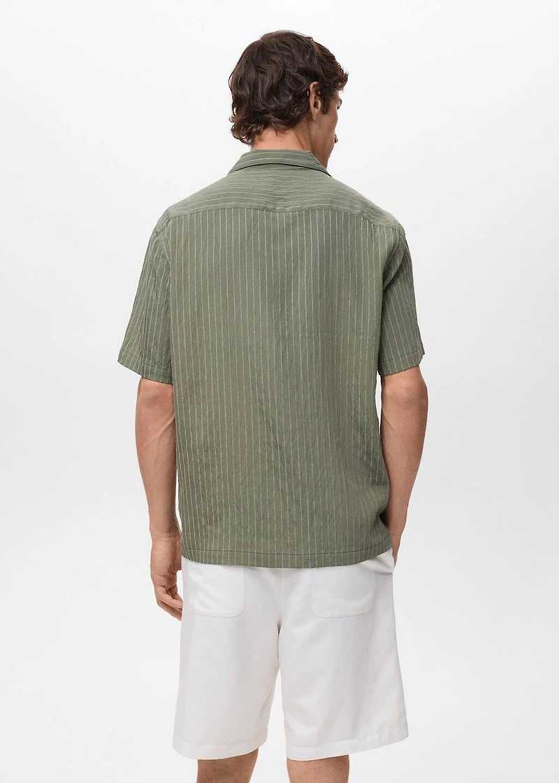 Short sleeve striped shirt