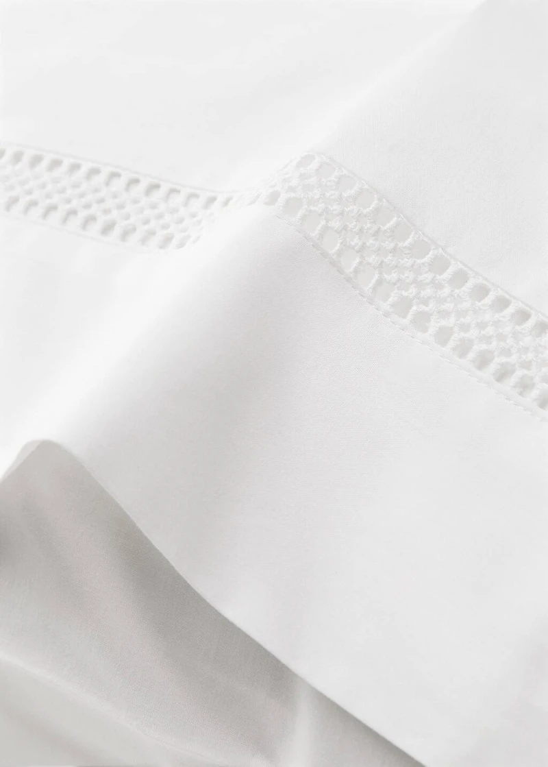 Two cotton percale pillowcases with lace insert 50x75 cm