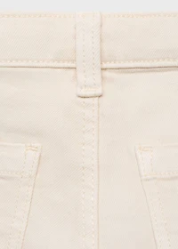 Seamless jeans with frayed hem
