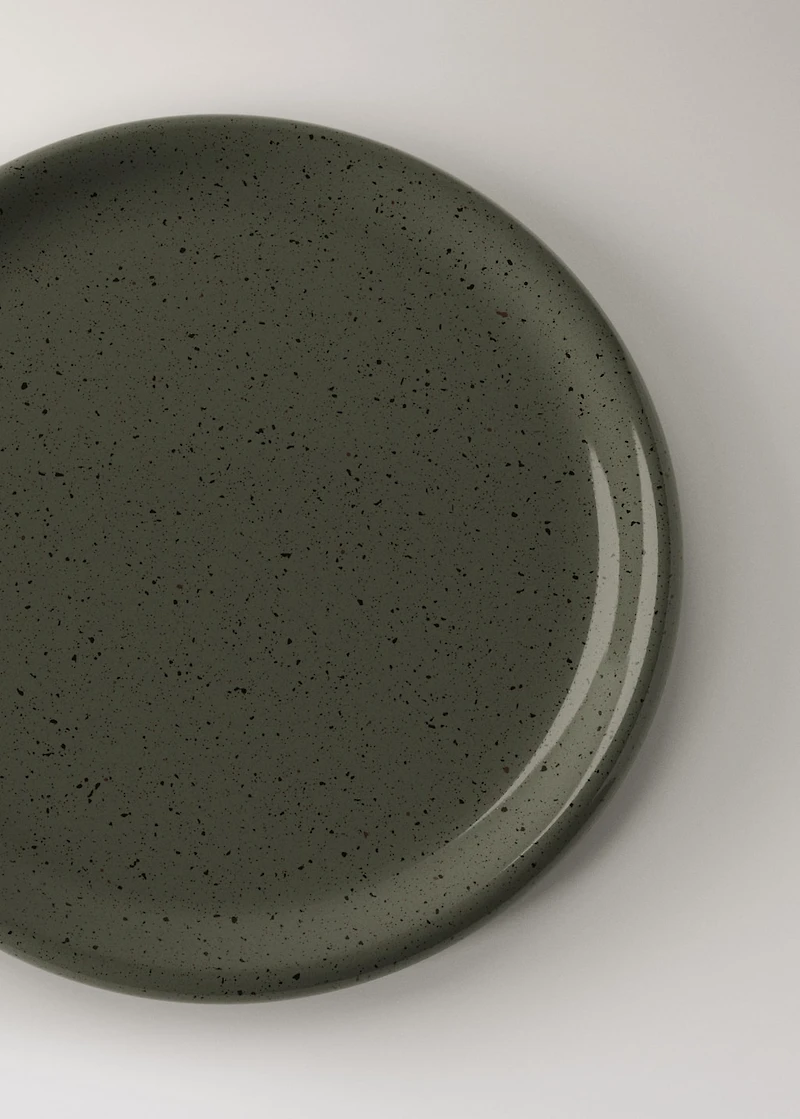 Stoneware coasters with spots