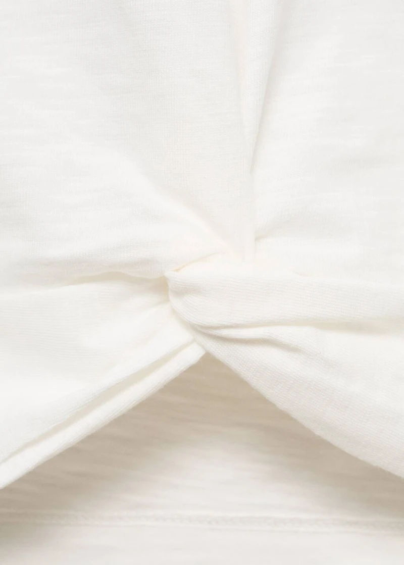 Knot crop T-shirt