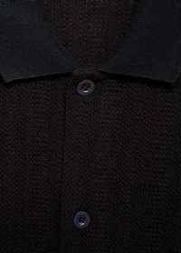 Structured knitted shirt