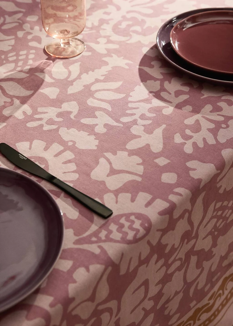 Printed canvas tablecloth for 2 to 4 diners